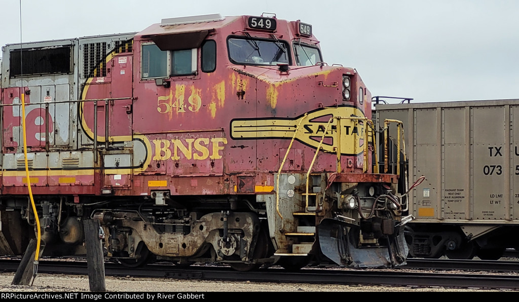 BNSF 549